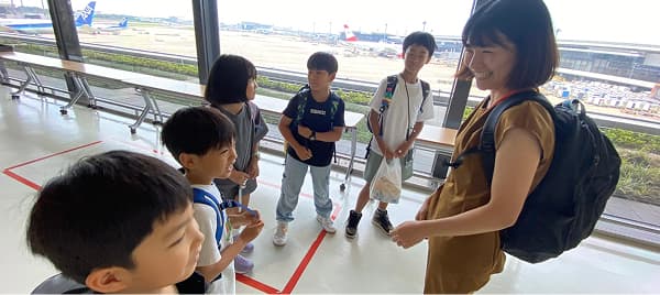 渡航同行サービス