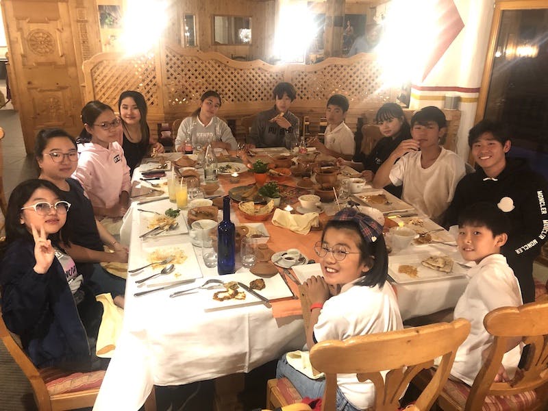 ボーソレイユ・ガレンの日本人生徒を集めてディナーを開催！